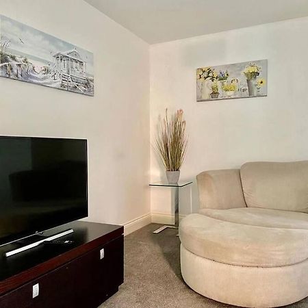 No12-Luxe Living Guest Apartment- 1 Bed-Garden-Private Parking-Wifi-Beach-City Swansea Exterior foto